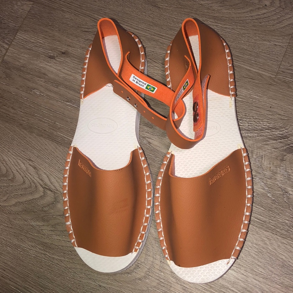 beach sandals